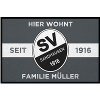 Fußmatte SVS-FANMATTE - Design "Hier wohnt Familie XY" - personalisierbar von Mattenlager