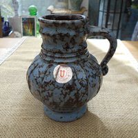 Kleine Vintage Keramik Vase Übelacker Ü-Keramik 60/70Er J. Krugvase Mid-Century Braun Blau Kleine Vintage Keramik Vase Übelacker Ü-Keramik 60/70Er J. Krugvase Mid-Century Braun Blau von MattieStone