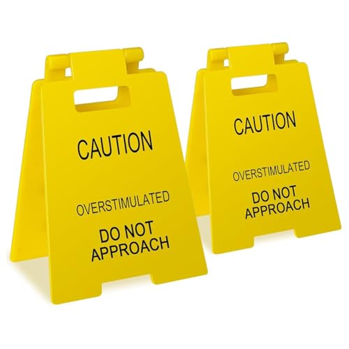Mauedest Mini Vorsicht Überstimuliertes Schreibtisch Schild Schild Vorsichtsschild Vorsicht Überstimuliertes Schreibtischschild von Mauedest