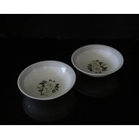 Nautilus Grey Gardenia Homer Laughlin W150 5" Salat Dessert Schüsseln Weiße Blumen Mit Grauer Borde Vintage Geschirr von MauraLynnsCollection