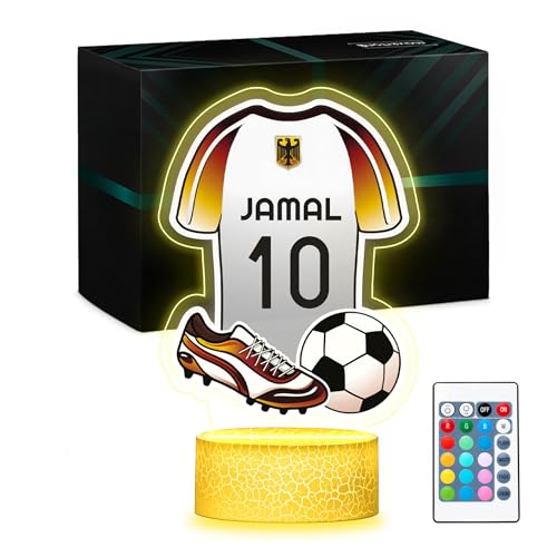 Maverton Kinder Nachtlicht Fußball - 16 RGB Farben - Nationalmannschaftstrikot - Dimmbare Nachttischlampe, Tischlampe Led mit Gravur - Geschenkidee Ideal für Fußballfans, Jungen Geburtstag Maverton Kinder Nachtlicht Fußball - 16 RGB Farben - Nationalmannschaftstrikot - Dimmbare Nachttischlampe, Tischlampe Led mit Gravur - Geschenkidee Ideal für Fußballfans, Jungen Geburtstag von Maverton