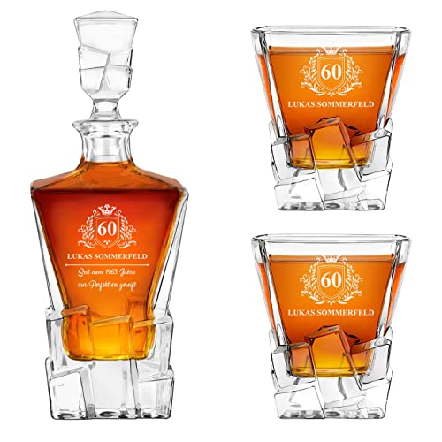 Maverton 950 ml Whiskey Karaffe + 2/4 / 6er Whiskygläser Set mit Gravur - Whisky Dekanter - luxuriöses Design - Kristallglas - für Männer zum Geburtstag - Krone von Maverton