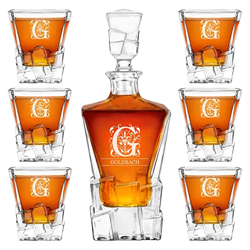 Maverton 950 ml Whiskykaraffe + 2/4 / 6er Whisky Gläser Set mit Gravur - Whiskey Dekanter - luxuriöses Design - Kristallglas - für Männer zum Geburtstag - Buchstabe von Maverton