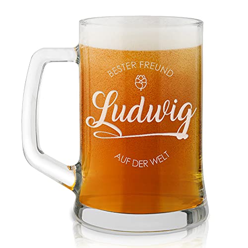 Maverton Bierkrug mit Gravur - Personalisierte Geschenke Männer - 500 ml - Geburtstagsgeschenk für Herren Bierglas Papa - Geschenkidee für Bierfreunde - Freund von Maverton