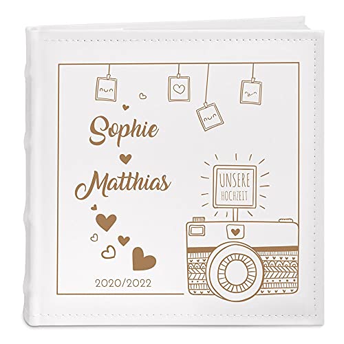 Maverton Einsteckalbum mit Gravur - Fotoalbum für 200 Fotos 10x15-100 Seiten - Größe: 21x22cm - Weiß - personalisierte Geschenke für Paar zur Hochzeit zum Hochzeitstag von Maverton
