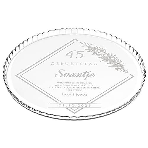 Maverton Kuchenplatte mit Gravur - personalisiert - Kuchenform aus Glas - Geschenkidee für Hobbybäckerin & Naschkatze - Geburtstagsgeschenk für Frauen - Quadrat von Maverton