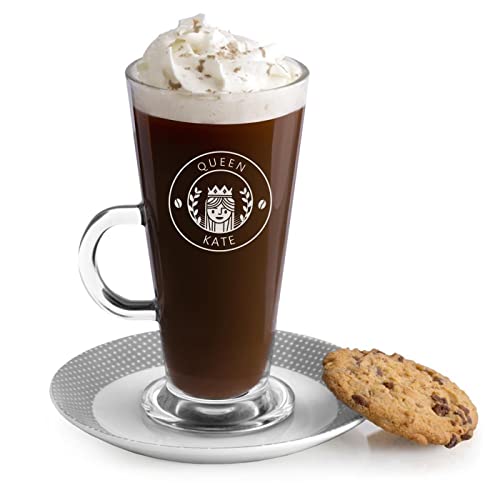 Maverton Latte Macchiato Glas mit Gravur - 360 ml - Cappuccino Tasse mit Henkel - Trinkglas für Kaffee - Kaffeezubehör - Kaffeeglas für Frauen - zum Geburtstag - personalisiert - Königin von Maverton
