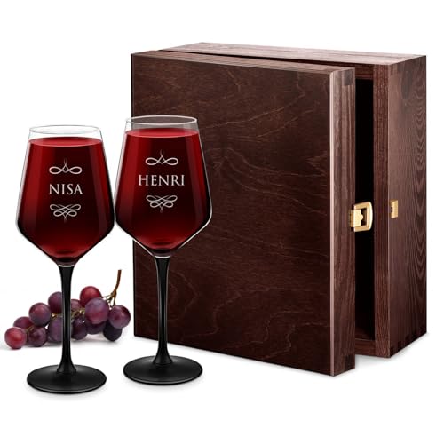 Maverton Rubin 2er Weingläser Set mit Gravur 290 ml - Rotweingläser mit schwarzem Stiel - Ø 8 cm, H: 20,5 cm - 2 Wine Glasses für Paare - personalisierte Geschenke - Hochzeit - Hochzeitsjubiläum von Maverton