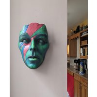 David Bowie Kunstskulptur, Promi Wandkunst, Ziggy Stardust, Kunstobjekt, Wandbehänge, Steingesicht Skulptur, Gips Gesichtsskulptur von MaxGyllenhaalShop