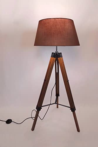 MaxxHome Stehlampe Lilly - Stehlampe - Moderner Skandinavischer Stil Mit Holzstativ - Stehlampe Für Das Ganze Interieur - Leseleuchte - Braun - 65 x 65 x 99-143 [Energieklasse A] von MaxxHome