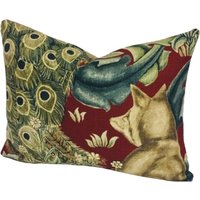 William Morris - Forest Rotes Leinen Kissenbezug Dekokissen Designer Home Decor von MayEvelyneInteriors
