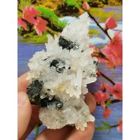 Erstaunlicher Quarz Mit Sphalerit Aus Bulgarien, Goldmineralien, Kristallstein, Rohmaterial, Geschenkmineralien, Sammlung, Seltener Cluster von Mccollecti0nShop