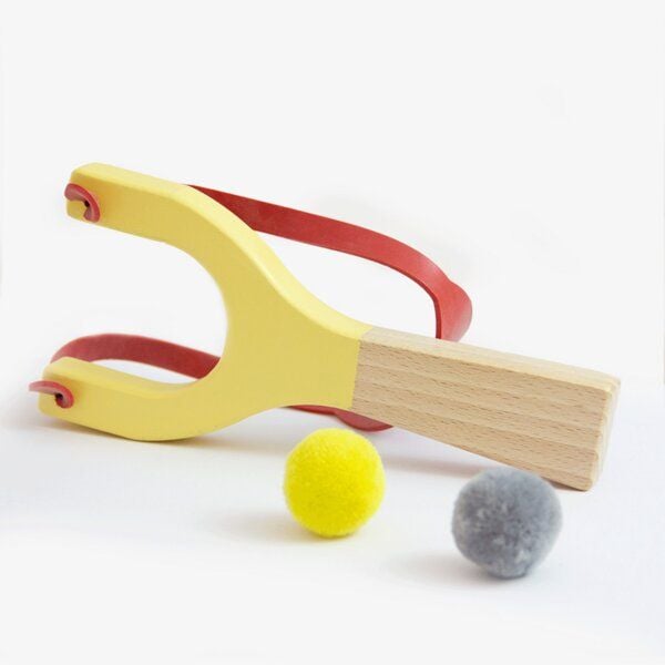 Steinschleuder aus Holz von Me&Mine von Me&Mine