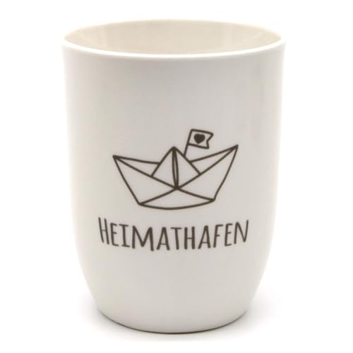 Mea-Living Tasse mit Henkel HEIMATHAFEN Papierboot, 500ml, Becher mit Spruch, Geschenkidee für Eltern, Spruchtasse von Mea-Living