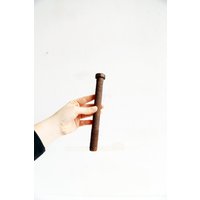 Antike Geschmiedete Metall Gebäude Schraube 1950Er Jahre Industrie Dekor von MeadowSideVintage