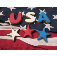 Sommer Viertel Von Juli Hunde-Leckerli Gott Segne Amerika Sommer Viertel Von Juli Hunde-Leckerli Gott Segne Amerika von MeatloafsKitchen