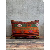 Handgefertigtes Kelim Kissen, 16x24 Boho Dekokissen, Dekokissen Bezug No2717 von MeboPillow