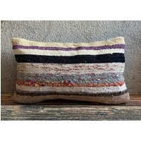 Handgewebtes Kelim Kissen, 12x20 Vintage Wohndeko, Kissenbezug No3334 von MeboPillow