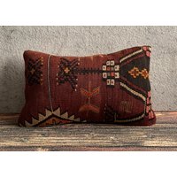 Vintage Kelim Kissen, 12x20 Kissenbezug, Handgewebtes Teppichkissen, Dekorativer Kilim Outdoor Kissen No3375 von MeboPillow