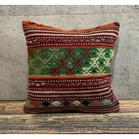 Vintage Kelim Kissen, 20x20 Kissenbezug, Handgewebtes Teppichkissen, Dekorativer Kilim Outdoor Kissen No1797 von MeboPillow