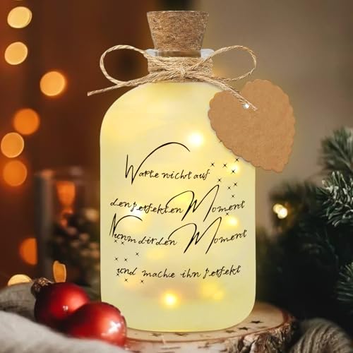 LED Flaschenlicht, Beleuchtete Flasche, Flaschenlicht Personalisiert Geschenk, Geldgeschenke Verpackung, LED Leuchtflasche mit Spruch - Nunm dir den moment und mache ihn perfekt, Geschenk für Freunde LED Flaschenlicht, Beleuchtete Flasche, Flaschenlicht Personalisiert Geschenk, Geldgeschenke Verpackung, LED Leuchtflasche mit Spruch - Nunm dir den moment und mache ihn perfekt, Geschenk für Freunde von Mecctuck