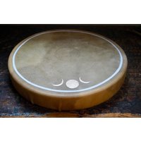 Mondtrommel Pferde Rohhaut, Sichel Symbol Gold, Totem Trommel Unikat, Hochwertige Pferd, Schamanentrommel Handbemalt, Halbmond Gold von MedicinedrumsShop