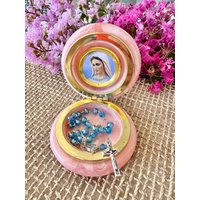Schöner Handgemachter Medjugorje-Friedensschmuck | Blaue Acrylperlen Stahlkette Muttergottes Gospa/Jesus Medaille 20cm Lang von MedjugorjeShopGifts