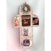 Selbstliebe Taschenaltar Reiseschrein Hexenaltar Ritualdekor Original Handgefertigtes Textilkunstwerk Selbstliebe Taschenaltar Reiseschrein Hexenaltar Ritualdekor Original Handgefertigtes Textilkunstwerk von MedullaTextiles