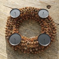 Adventskranz Mit Lärchenzapfen Adventskranz Mit Lärchenzapfen von Meergeschenke