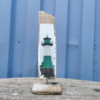 Leuchtturm Sassnitz Auf Rügen | Holzdruck Treibholz Leuchtturm Sassnitz Auf Rügen | Holzdruck Treibholz von Meergeschenke