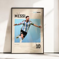 Retro Vibes Poster Von Lionel Messi | Goat A3 & A4 Größen Schwarzer Rahmen Optional Hochwertiger Fotodruck Retro Vibes Poster Von Lionel Messi | Goat A3 & A4 Größen Schwarzer Rahmen Optional Hochwertiger Fotodruck von Meftoon