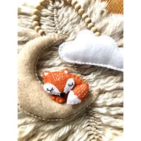 Schlafender Fuchs Und Mond Perlen Regal Dekor, Wald Tischplatte Kinder Babyzimmer Abenteuer Thema Perlengirlande, Dekor von MegAndBub