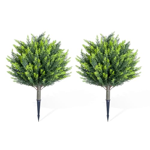 Künstlicher Formschnitt-Kugelbaum mit Metall-Erdspieß, 2er-Set, künstlicher Formschnitt, Zedernbaum für Garten, Terrasse, Innen- und Außenbereich, 65 cm Künstlicher Formschnitt-Kugelbaum mit Metall-Erdspieß, 2er-Set, künstlicher Formschnitt, Zedernbaum für Garten, Terrasse, Innen- und Außenbereich, 65 cm von MegaChoice
