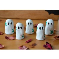 Grüne Geister | Geist Gartengeister Grusel Halloween Gespenster Boo Alternative Handgemachte von MeganAndTheMoon