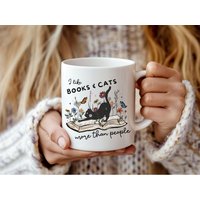 Buchliebhaber Geschenk Katzen Besitzer Tasse Bücherwurm Kaffeetasse Geburtstag Bücher Katzenliebhaber Geschenke Book Lover Merch Buchliebhaber Geschenk Katzen Besitzer Tasse Bücherwurm Kaffeetasse Geburtstag Bücher Katzenliebhaber Geschenke Book Lover Merch von MeiFamilyDE