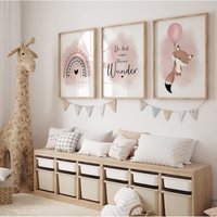 Meinbaby123® 3Er Set Din A2 Bilder Kinderzimmer | Poster Deko Babyzimmer Wandbilder Mit Spruch | Fuchs Luftballon Rosa von MeinBaby123Shop