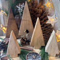 Tannenbäume Aus Eichenholz, Fensterbankdeko, Wohnzimmerdeko, Handgemacht, Verschiedene Größen, Deko Holz von MeineHolzWerkstatt