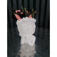 Deko - Blumenmädchen Blumentopf Scandi Trockenblumen Kleinigkeit Deko - Blumenmädchen Blumentopf Scandi Trockenblumen Kleinigkeit von MeineWunderTuete