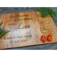 Personalisiertes Schneidebrett Handgefertigt, Personalisiertes Hochzeitsgeschenk, Benutzerdefinierte Schneidebrett, Hochzeitsgeschenke von MeisterAlgis