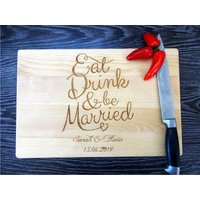 Personalisiertes Schneidebrett Handgefertigt, Personalisiertes Hochzeitsgeschenk, Benutzerdefinierte Schneidebrett, Hochzeitsgeschenke von MeisterAlgis
