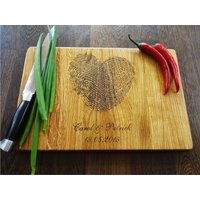Personalisiertes Schneidebrett Handgefertigt, Personalisiertes Hochzeitsgeschenk, Benutzerdefinierte Schneidebrett, Hochzeitsgeschenke von MeisterAlgis