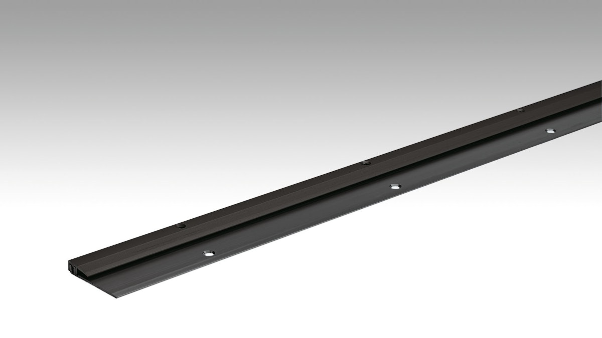 Meister Abschlussprofil Typ 101 (2,5 bis 7 mm) Schwarz eloxiert 2510 - 2700 mm von Meisterwerke