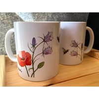 Petpalz Tasse Mit Hummel Und Blumen von MelanieStollDE