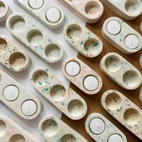 Teelichthalter | Mehrfarbiger Terrazzo Kerzenhalter Heimdekoration Geschenk Für Zu Hause Handgefertigt Handwerker Teelichthalter | Mehrfarbiger Terrazzo Kerzenhalter Heimdekoration Geschenk Für Zu Hause Handgefertigt Handwerker von Meliefillustrations