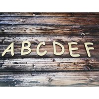 Einzelne Holzbuchstaben Zum Basteln & Bemalen - Birke, 4 Mm | Deko Für Kinderzimmer, Namensschild, Personalisierbarer Schriftzug von MelisDeko