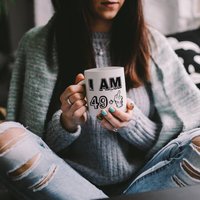 Lustige 50 Jahre Alten Geschenk, 49 + Mittelfinger | Jahrgang 50. Geburtstag Und Jahrestag Bday Tasse Für Ihre Freunde Lieben Sarkasmus Ironie von MellowManifesto