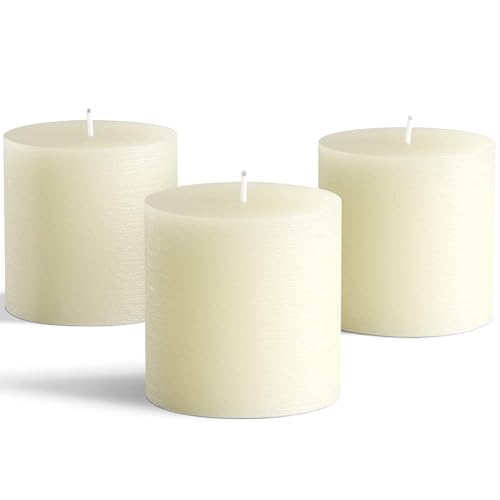 Melt Candle Co. Stumpenkerzen Weiß (3er Set) - Duftneutrale Rustikale Kerzen für Haushalt, Feiern, Deko - Raucharm - 7,5cm Hoch, 7,5cm Durchmesser - Brenndauer 30 Std. von Melt Candle Company