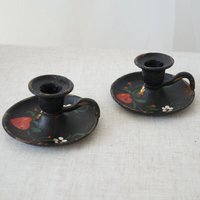 2Er Set Vintage Hand Bemalte Gusseisen Blumen Herz Kerzenhalter von MemoryOriginals