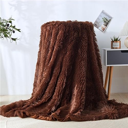 Menkala Plüsch Kuscheldecke Braun Flauschige Kunstfelldecke Weiche Felldecke Warm Plüschdecke Kuschelige Fellimitat Fleecedecke Wohndecke Fluffy Blanket üBerwurfdecke Couchdecke Tagesdecke 130x160 von Menkala