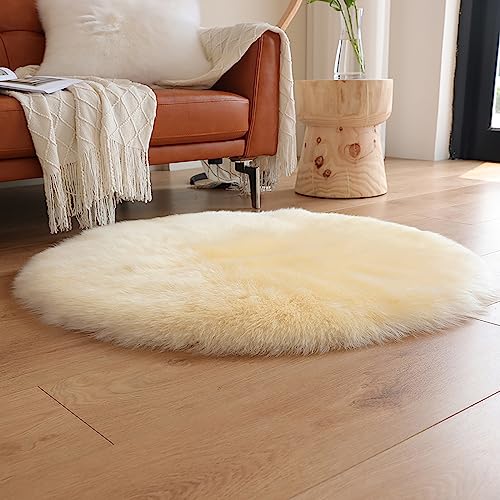 Menkala Teppich Rund Flauschig Beige Kunstfell Weich Modern Teppiche Hochflor Waschbar rutschfest Fellteppich Für Schlafzimmer Wohnzimmer Kinderteppich Stuhlkissen Balkon Bettumrandung Groß 150 cm von Menkala